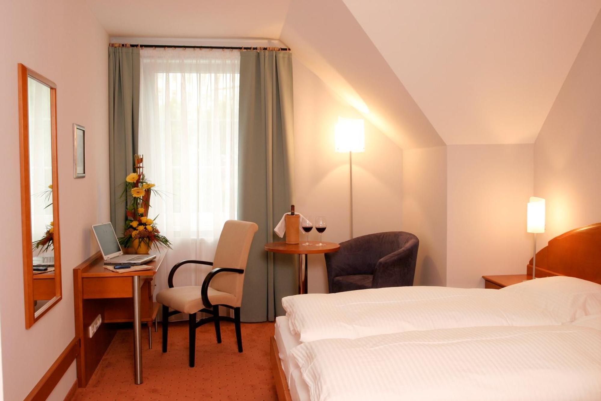 Hotel Florianerhof Markt Sankt Florian Dış mekan fotoğraf